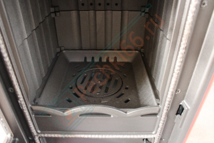 Чугунная печь-камин Maestral N, коричневая (Plamen)